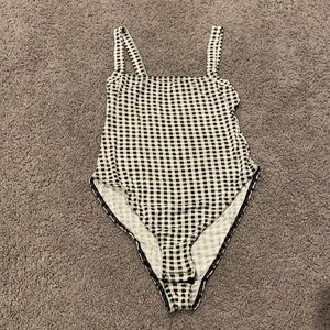 Gingham bodysuit
